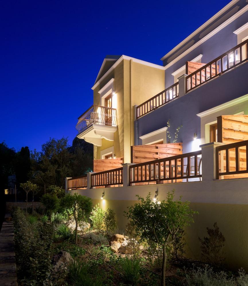Asymi Residences Екстериор снимка