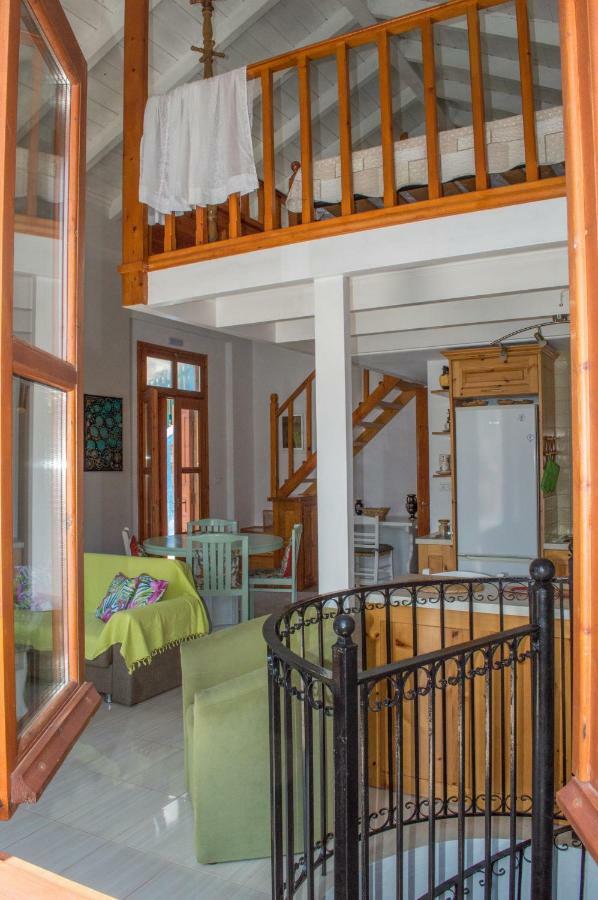 Asymi Residences Екстериор снимка